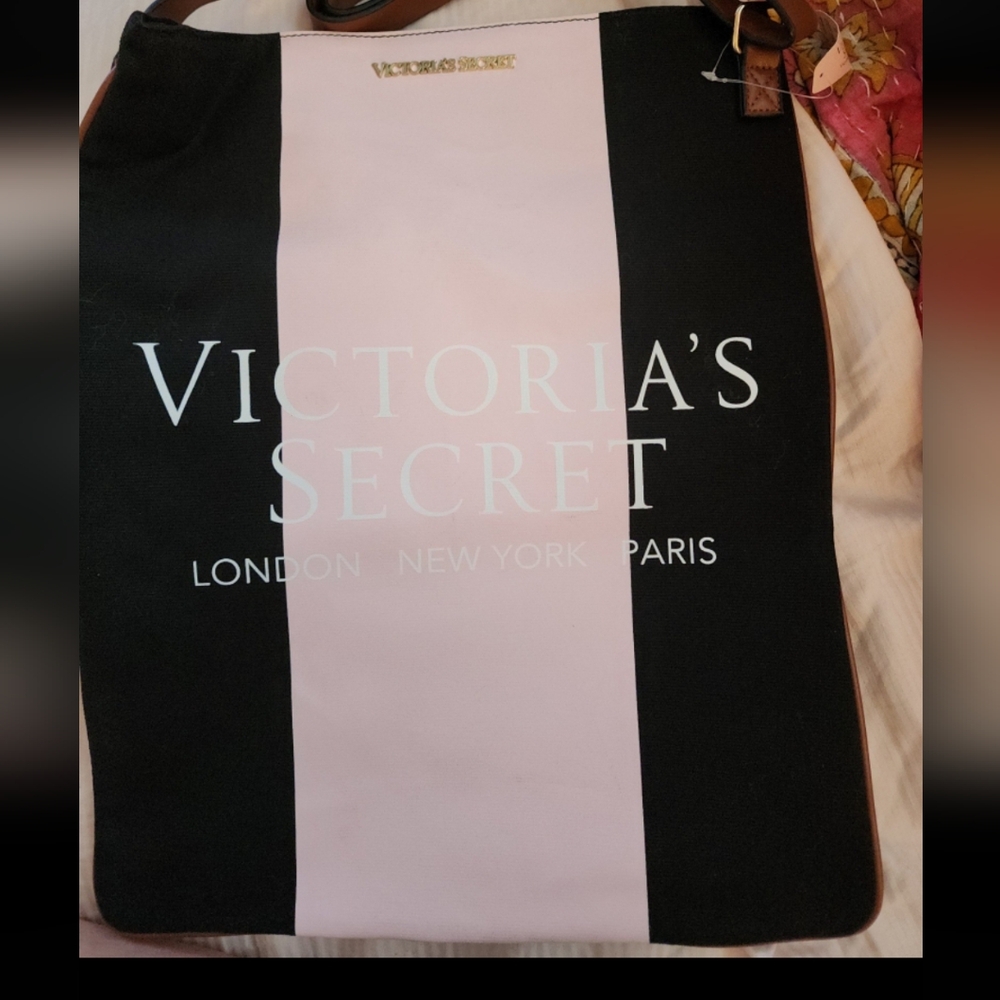 Victoria's Secret North/South Bag